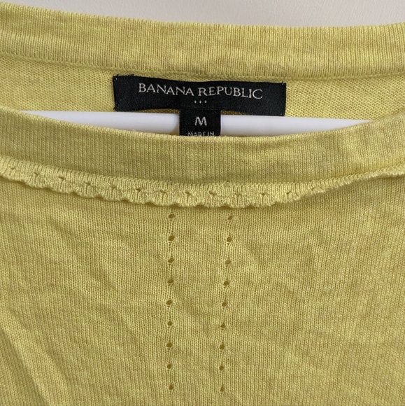 Banana Republic short sleeved sweater - Picture 2 of 6